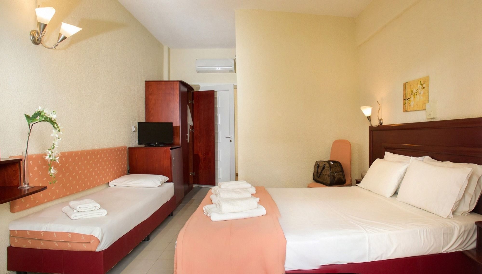 Xenios Loutra Village Beach Hotel Αγία Παρασκευή Εξωτερικό φωτογραφία